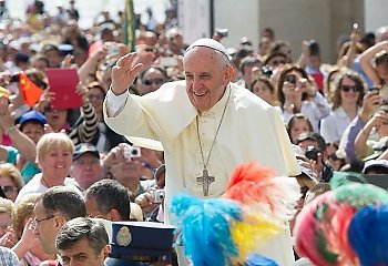 Papież Franciszek: Gospodarka nie może traktować człowieka jako towar