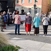 Galeria - Różaniec na szaniec - publiczny różaniec na Starym Rynku, 13 września 2020 r./fot. Anna Kopeć