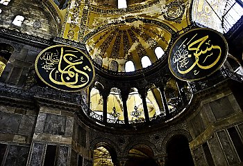 Hagia Sophia. Walka trwa