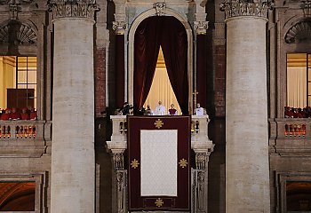 Pierwszy raz od 206 lat papież podpisze encyklikę poza Watykanem