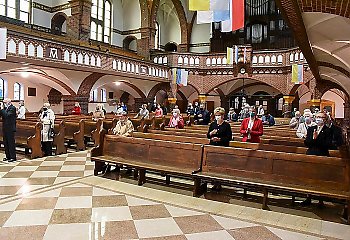  Przewodniczący Episkopatu apeluje o poluzowanie obostrzeń w kościołach