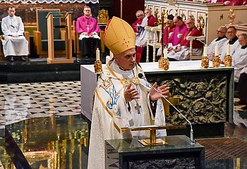 Rok duchowej modlitwy za biskupa Włodarczyka