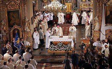 Naród i Kościół w Polsce zawierzone św. Józefowi