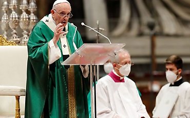 Papież Franciszek: Synod jest podążaniem wspólną drogą
