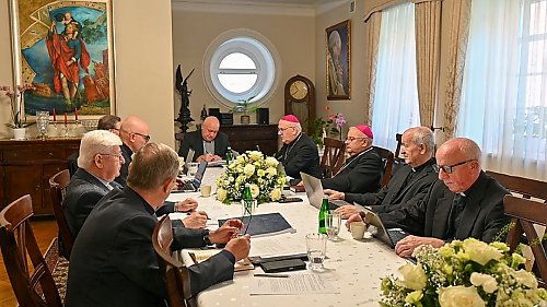 Katechiści, liturgia i nowe wyzwania. Komisja KEP obradowała w Bydgoszczy