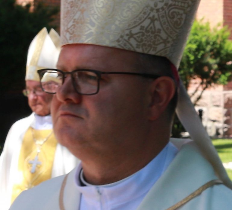 Biskup z Torunia idzie do Szczecina [KOMUNIKAT NUNCJATURY]