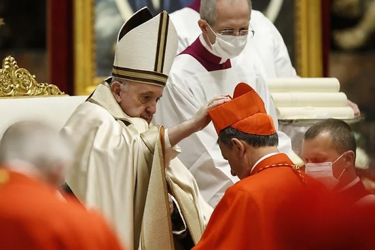 Papież mianował 13 nowych kardynałów. Wśród nich nie ma Polaka