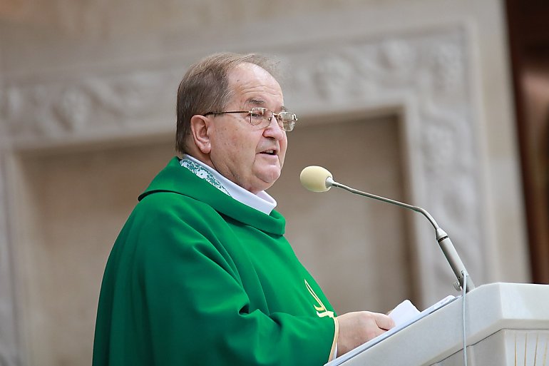 Ojciec Tadeusz Rydzyk obchodzi 50-lecie kapłaństwa